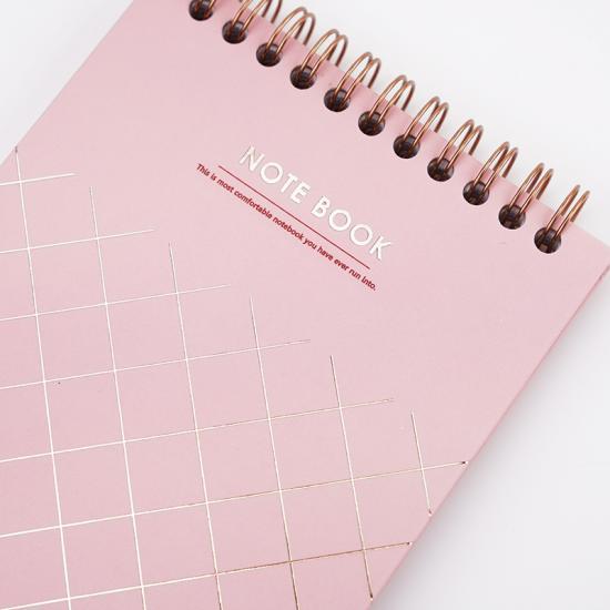 Caderno de papel branco